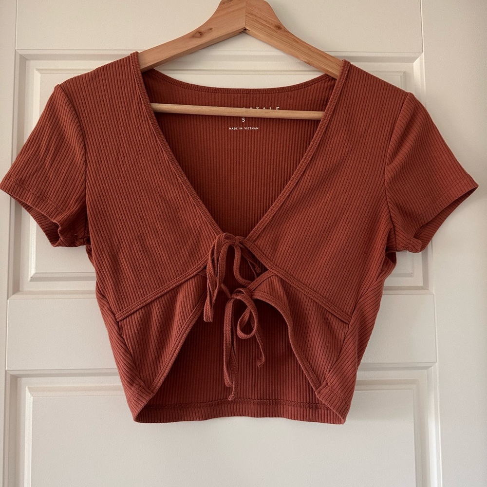 Rust Ribbed Tie-Front Crop Top